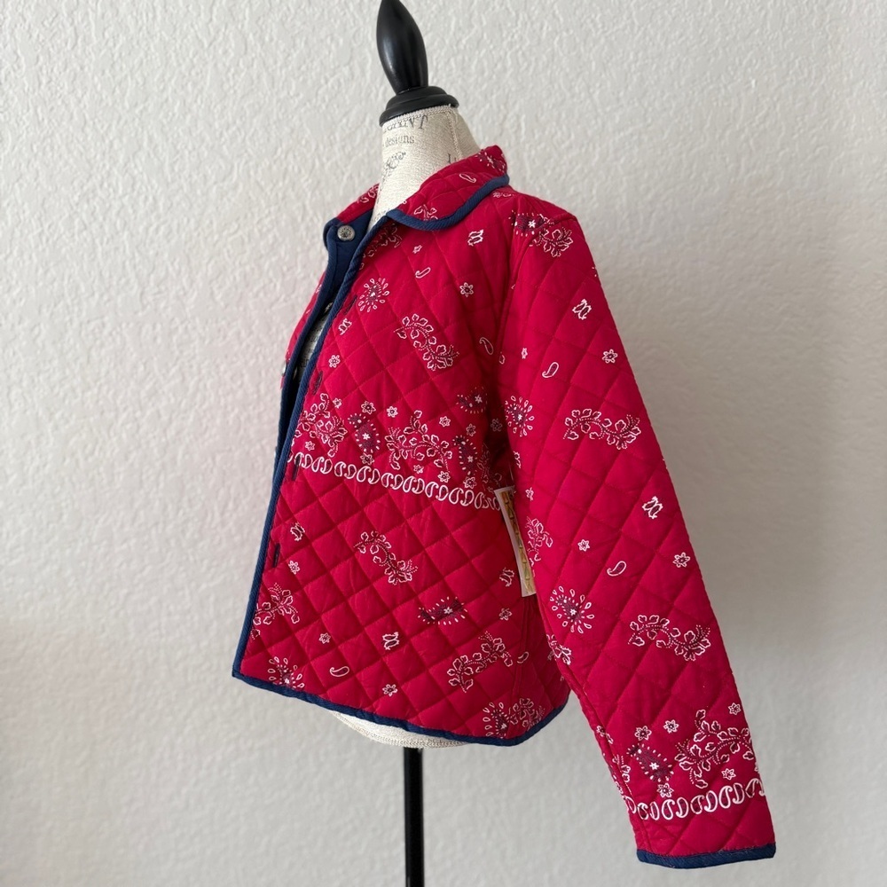 Vintage Women's Quilted Red reversible Jacket with Floral Design size medium - Picture 3 of 13